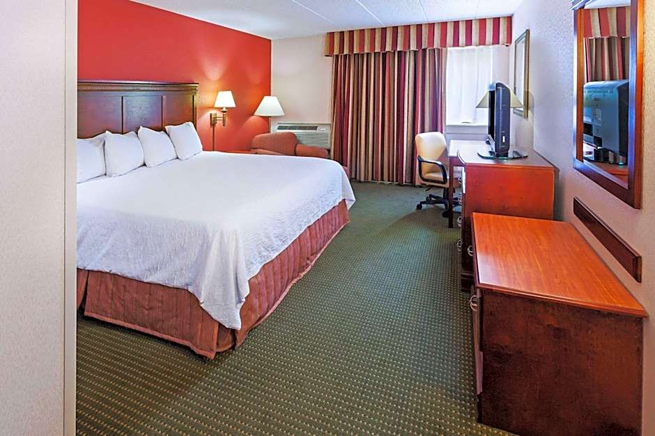 AmericInn by Wyndham Omaha