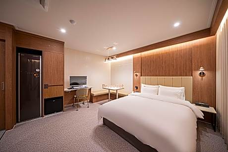 Brown Dot Hotel Sangju