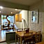 THE GOOSE HOUSE UBON