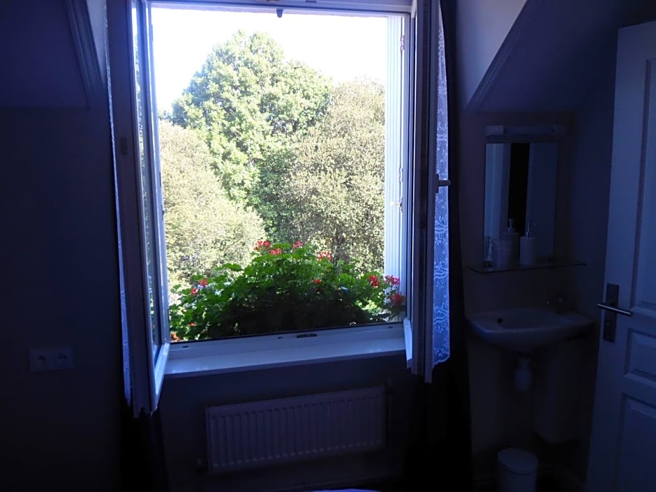 Riverside Bed and Breakfast