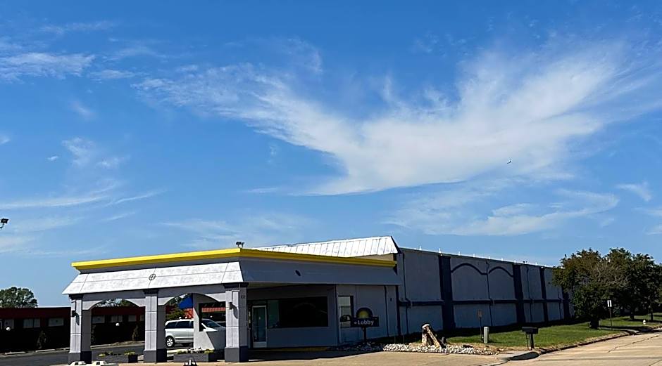 Days Inn by Wyndham Salina South