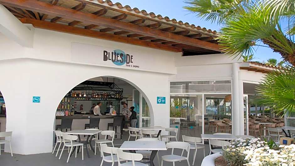 Blue Sea Es Bolero