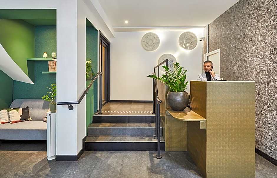 Hotel Petit Lafayette