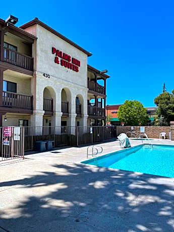 Palms Inn & Suites