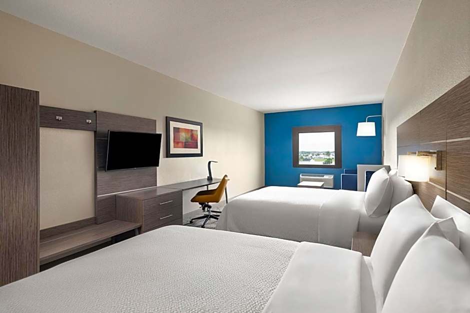 Holiday Inn Express & Suites Boynton Beach West By IHG