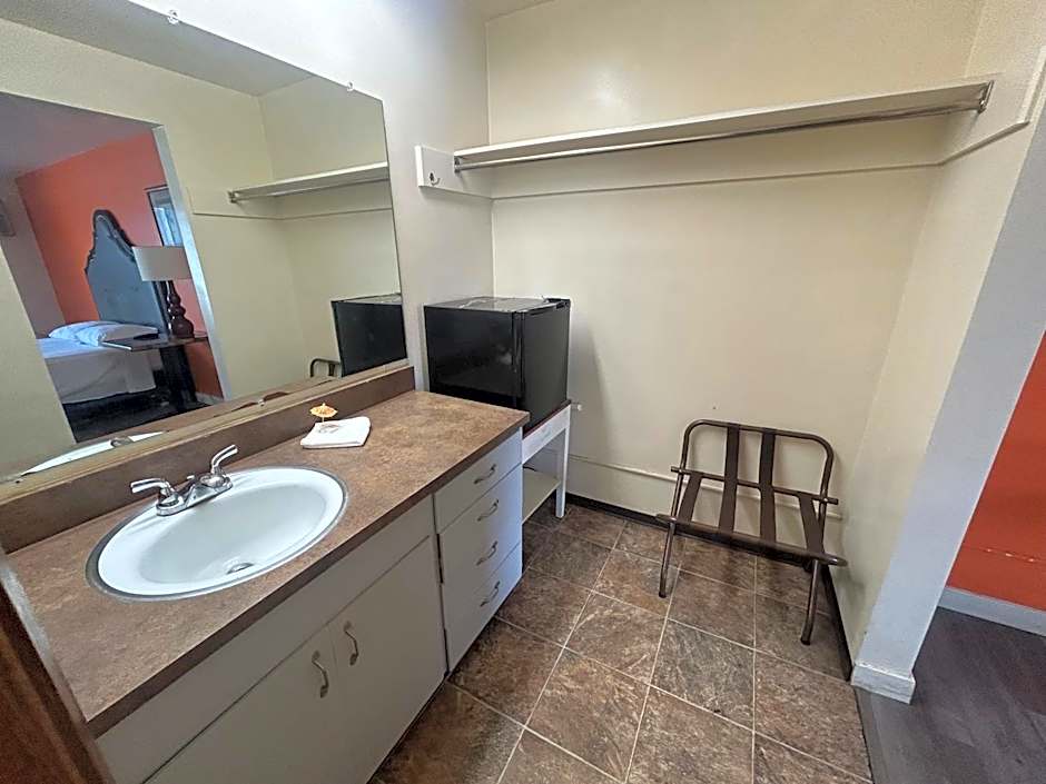 Capri Motel By Belvilla Walla Walla US 12