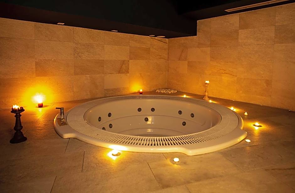 Best Western Premier Ark Hotel