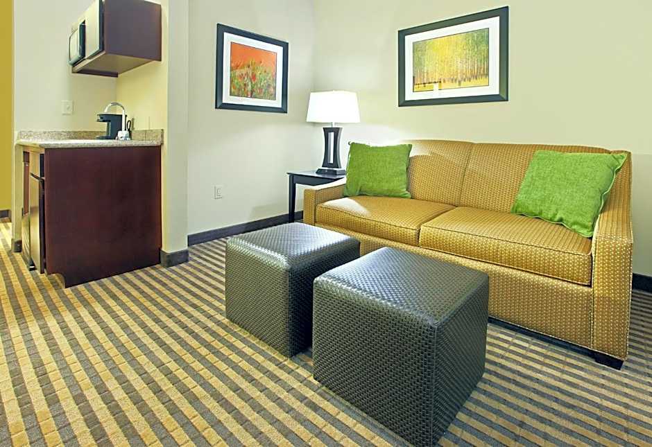 Holiday Inn Express & Suites Maumelle By IHG
