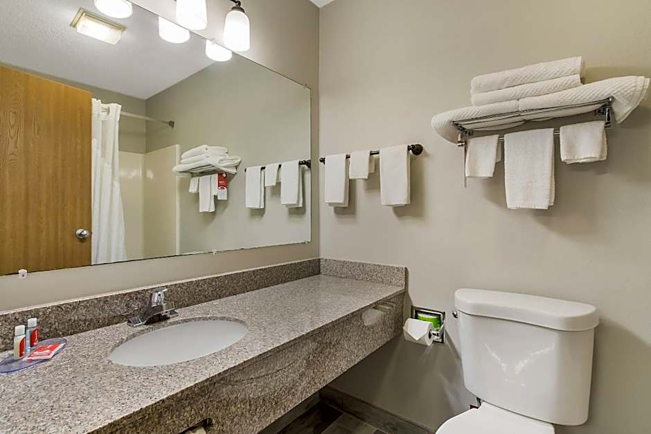 Econo Lodge Inn & Suites Yankton