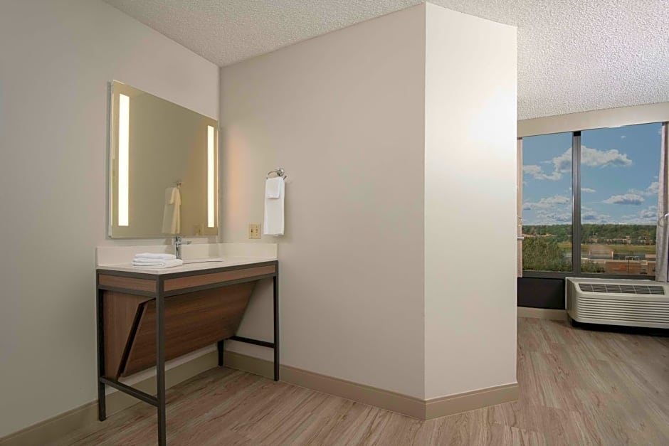 Hyatt Place Denver-South/Park Meadows