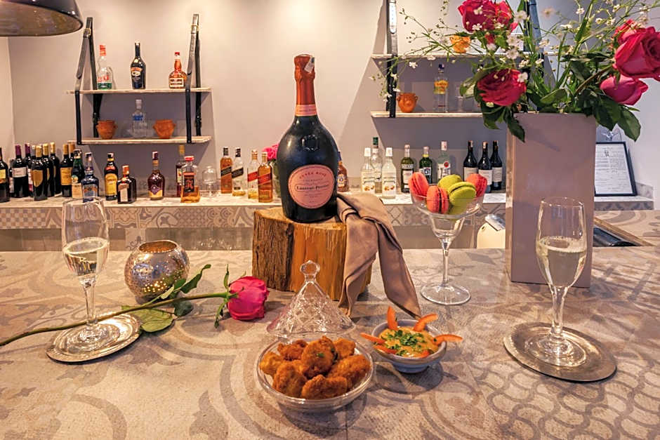 Dellarosa Boutique Hotel