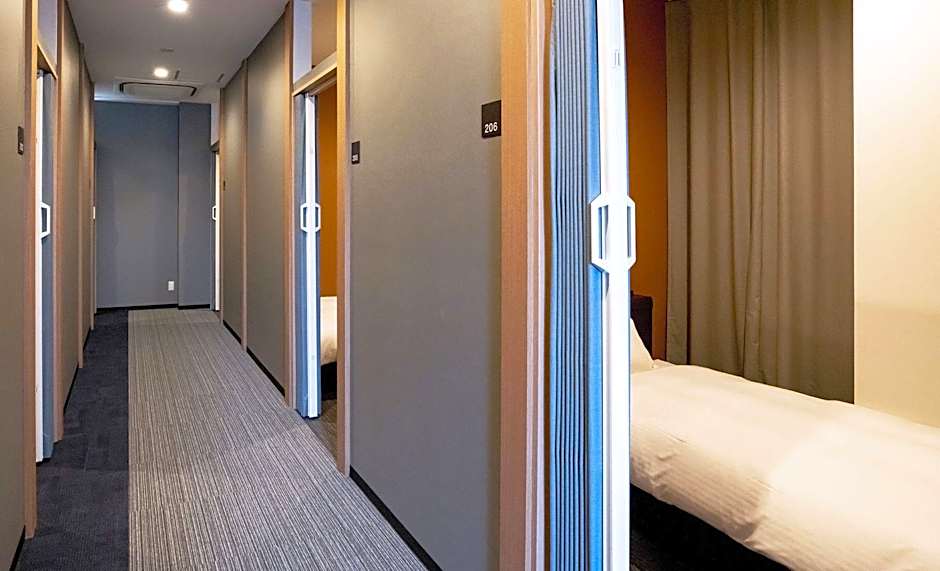 R9 Hostel Tochigi Ekimae - Male Only