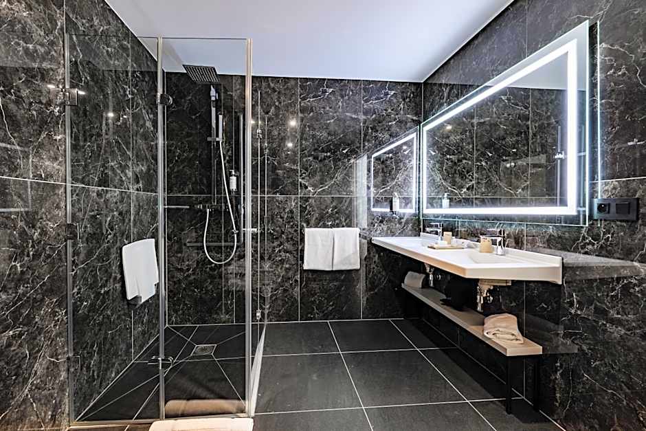 Hotel SPA Restaurant Husseren Collections - Proche Colmar - Eguisheim