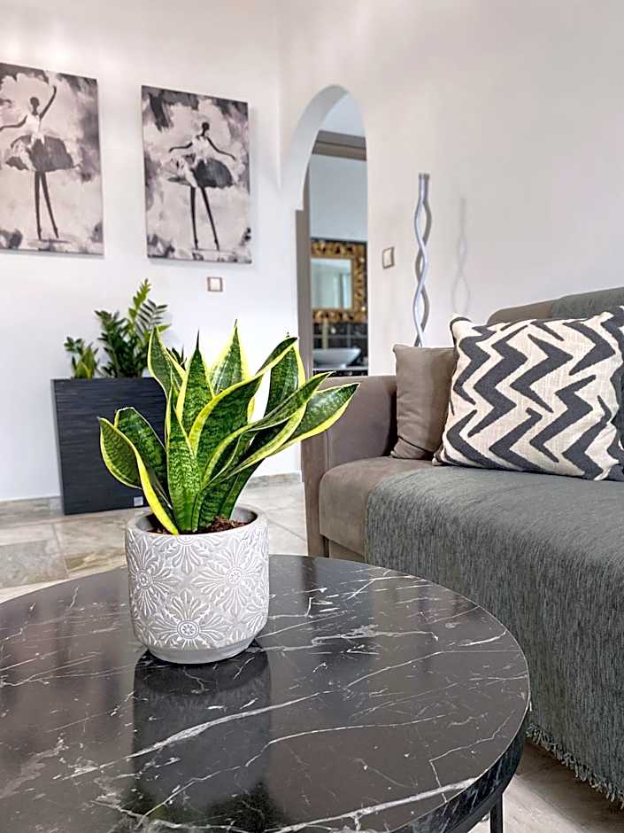 Zandre Luxury Suites