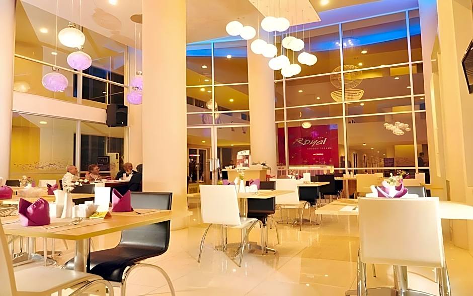 Royal Hotel N' Lounge