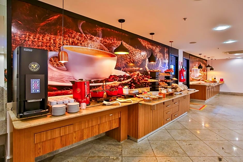 ibis Copacabana Posto 2