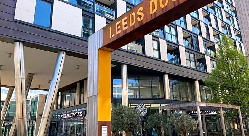 Deluxe City Centre Apt Balcony View Free Parking