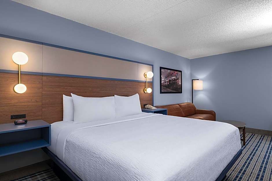 AmericInn by Wyndham Madison West