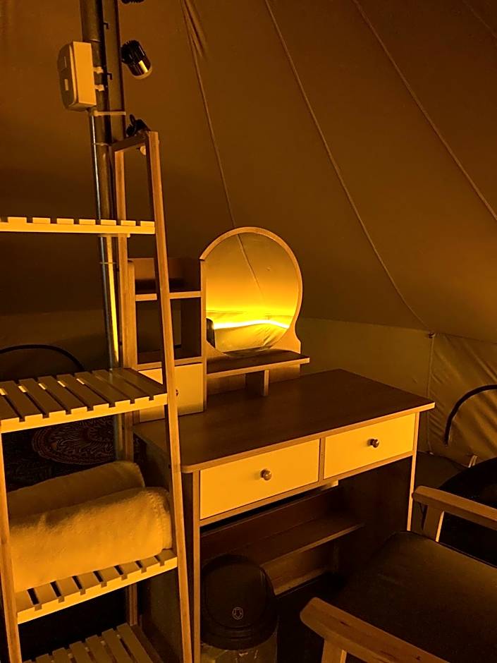 TamaHostel & Glamping