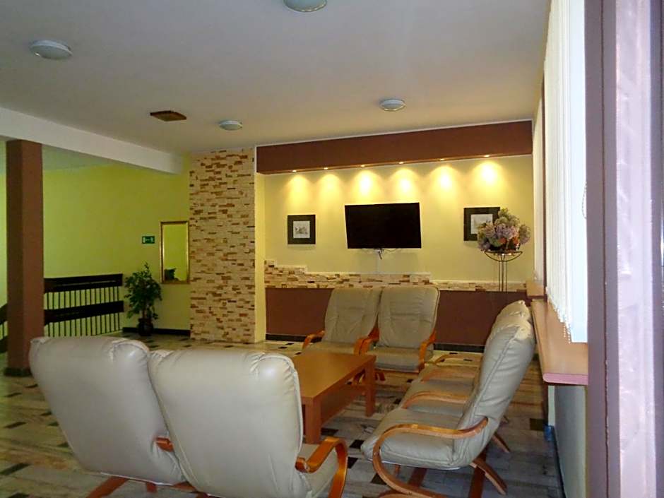 OW Inter Piast Kalbornia - z własną plażą z kąpieliskiem i przystanią