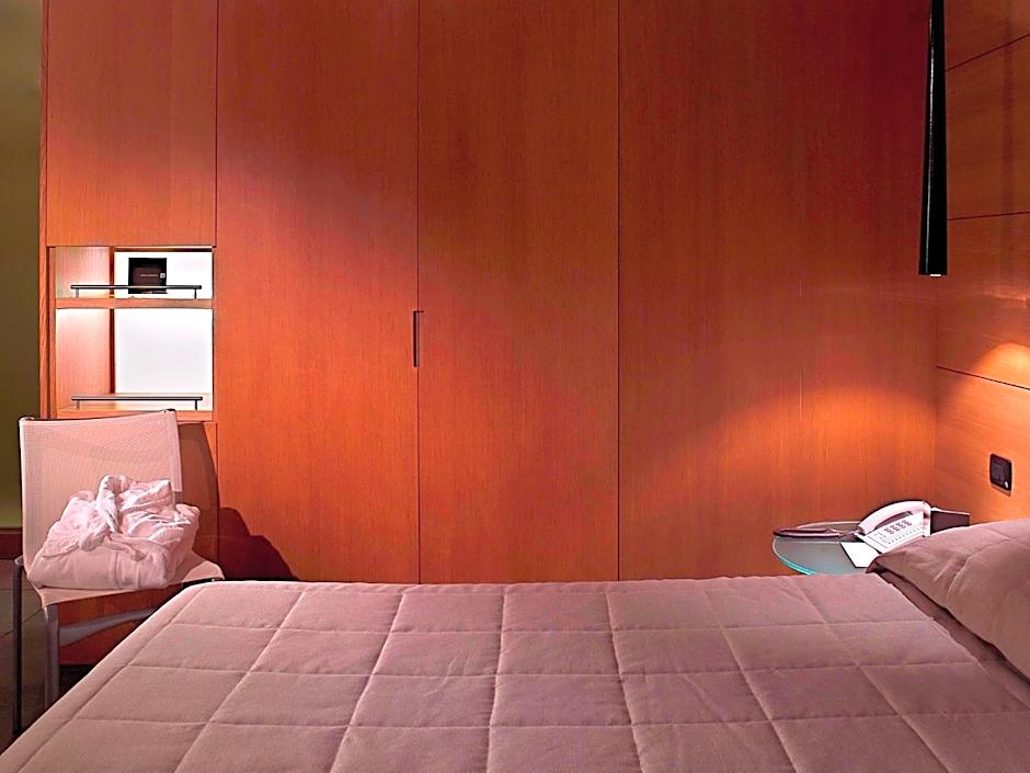 Zone Hotel