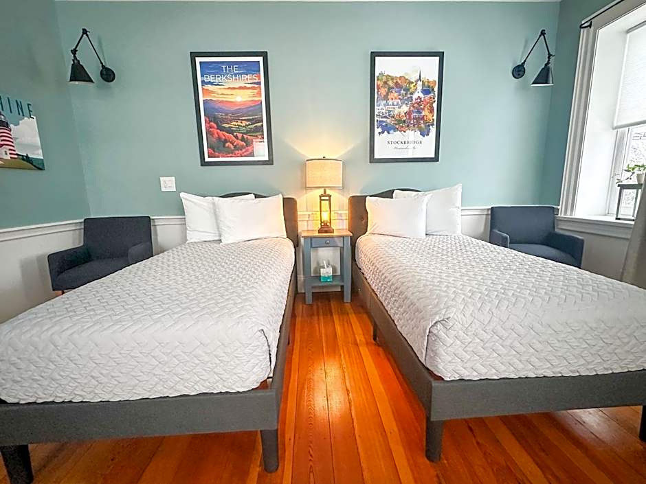 The Black Walnut Inn