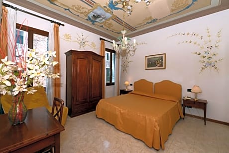 Double or Twin Room with Canal View