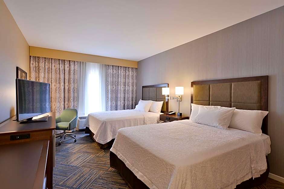 Hampton Inn By Hilton & Suites Chippewa Falls