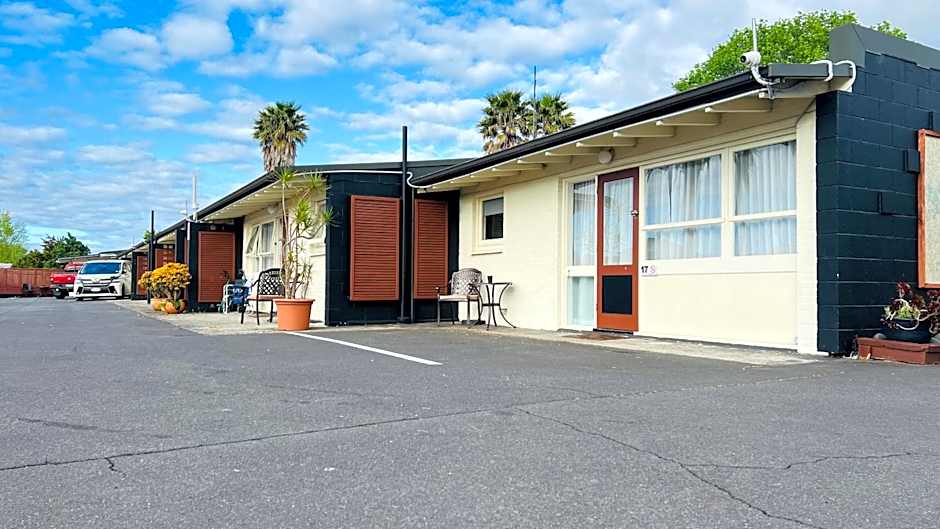 18th Avenue Thermal Motel