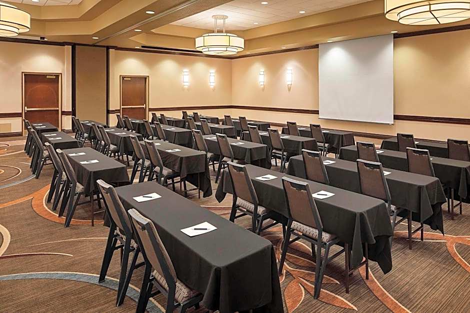Sheraton Sioux Falls Hotel & Convention Center