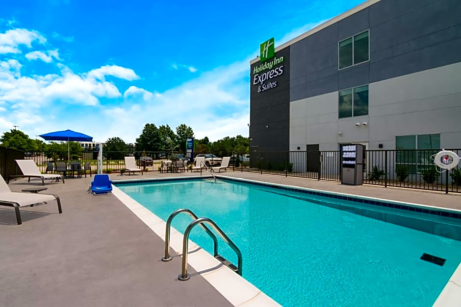 Holiday Inn Express & Suites - Springdale - Fayetteville Area