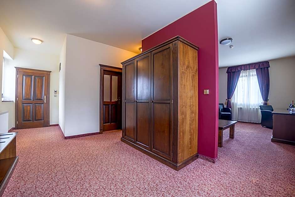 APLEND Wellness Hotel Borovica