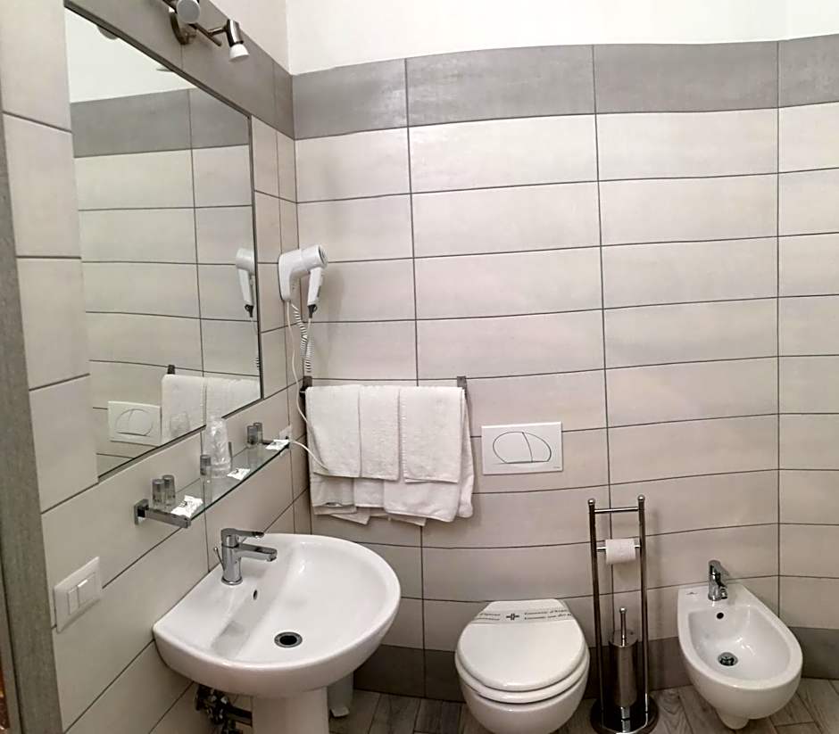 Albano Station Rooms