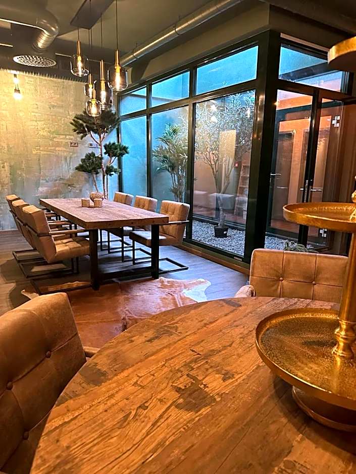 Hannover - PHIL & MAX Hotels und Apartments Messe