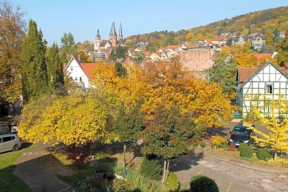 Hotel Burg-Mühle