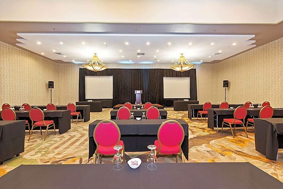 DoubleTree by Hilton Whittier Los Angeles