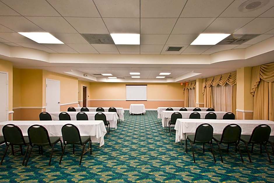 Holiday Inn Port St. Lucie By IHG