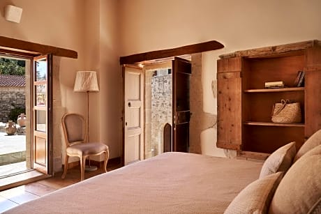 Classic double Terrace ( Izar)