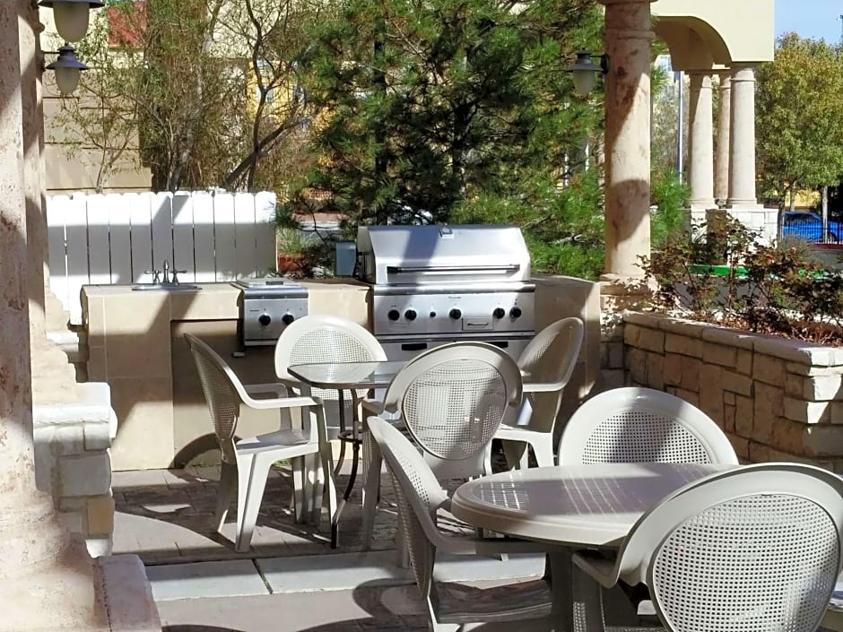 Hampton Inn By Hilton & Suites Albuquerque- Coors Road