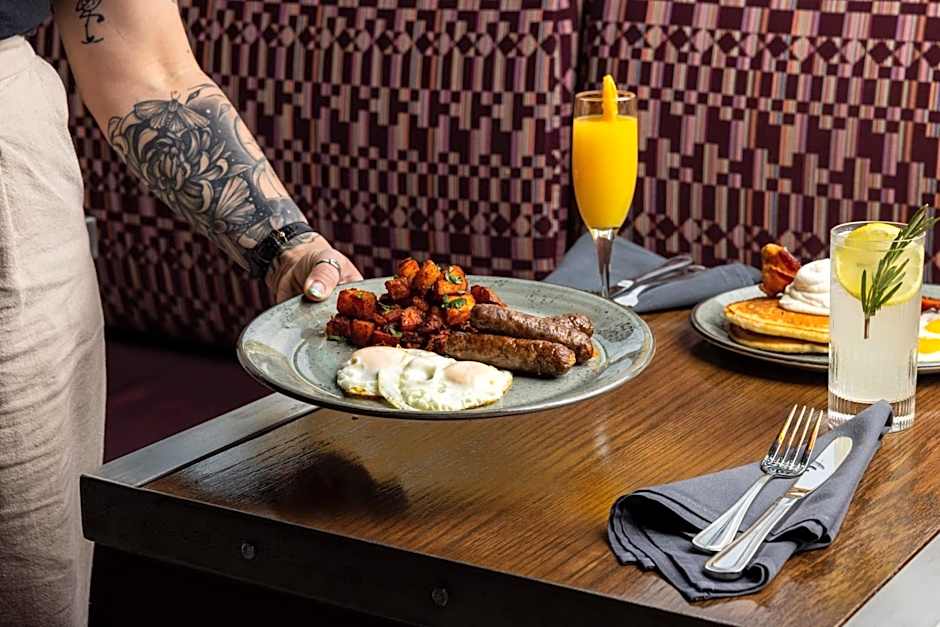 Hotel Indigo Denver Downtown - Union Station by IHG