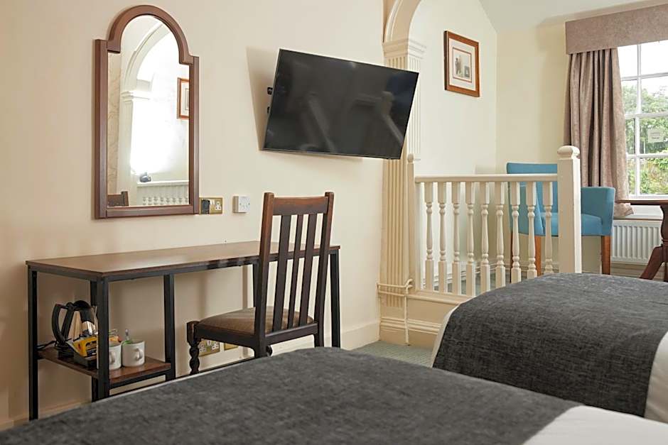 Bull Hotel by Greene King Inns