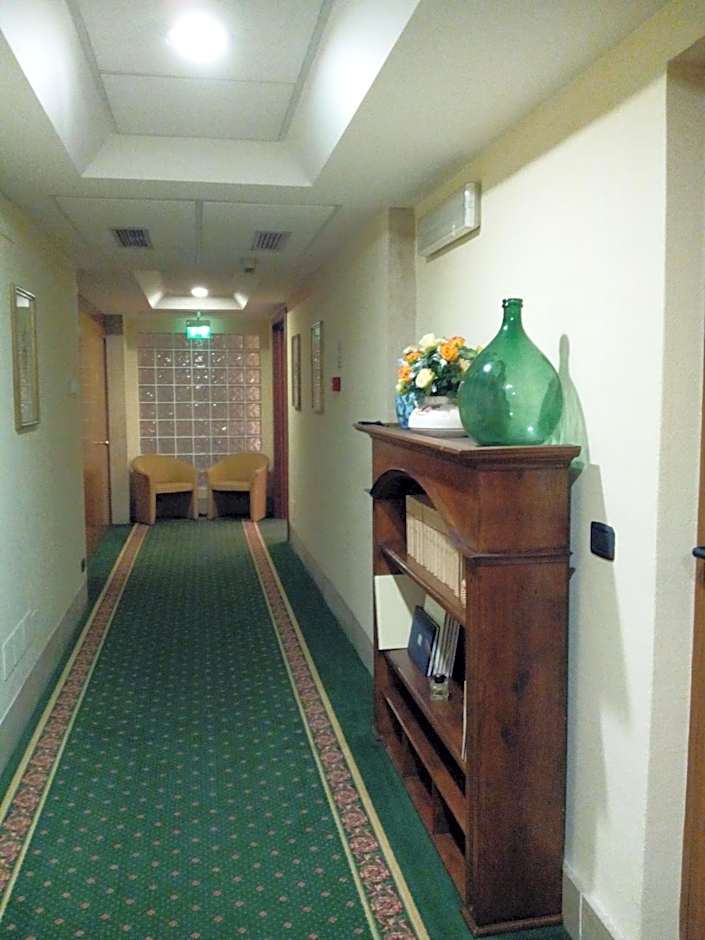 Hotel Select