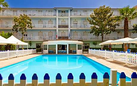 Centro Vacanze Domus M.G.