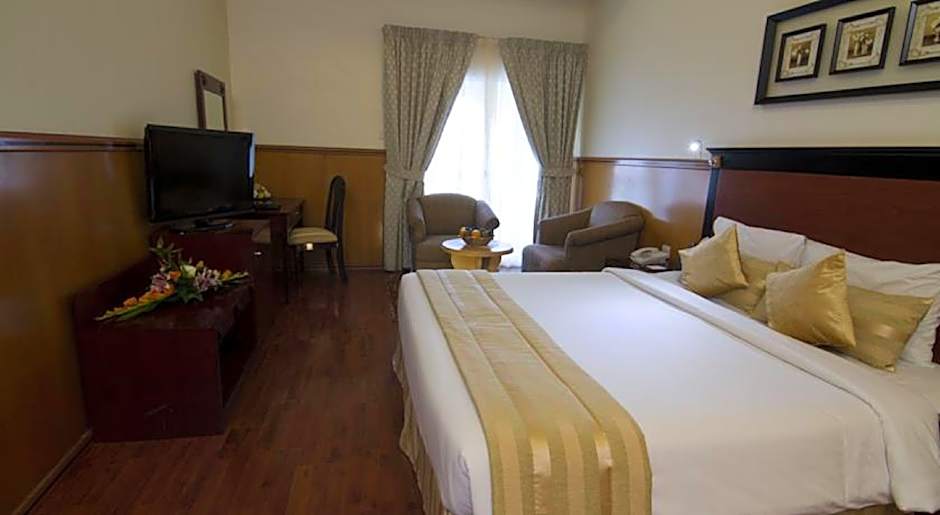 Landmark Plaza Hotel