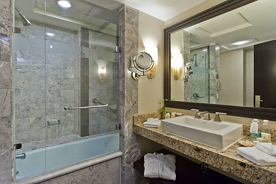 Marquis Reforma Hotel & Spa