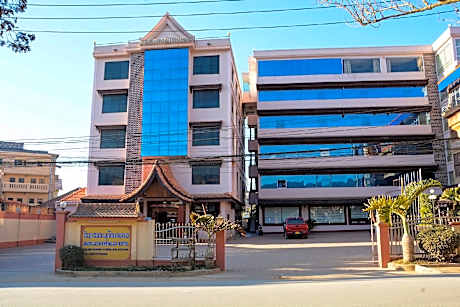 Anoulack Khen Lao Hotel