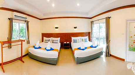 Deluxe Double or Twin Room