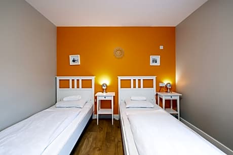 Twin Room with Private Bathroom