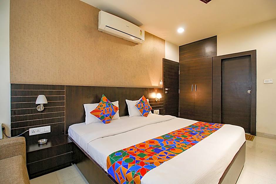 FabHotel Kamla Regency