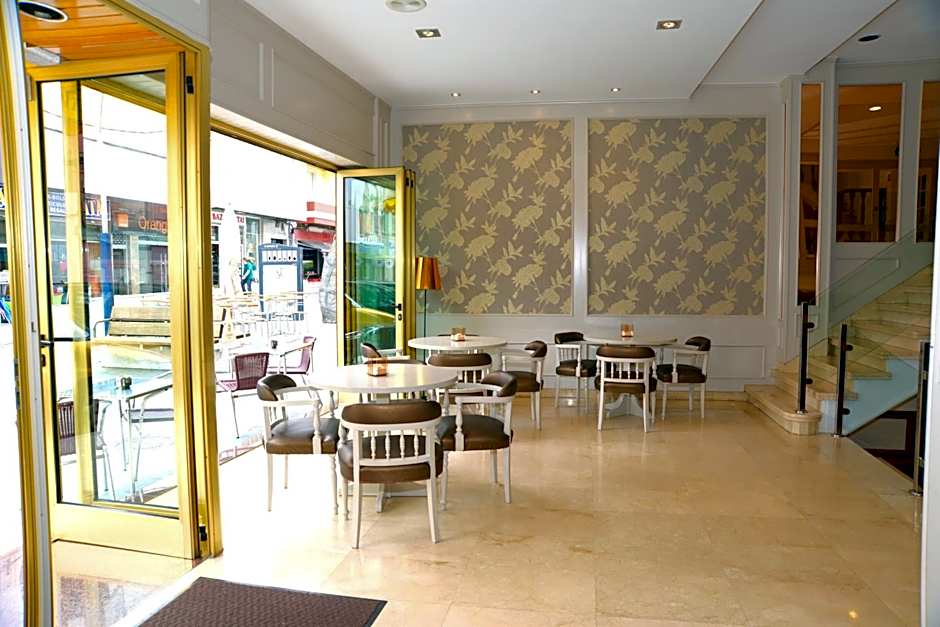 Hotel Serantes